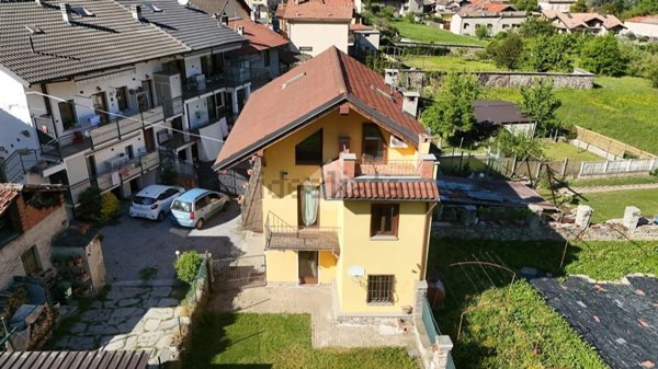 casa indipendente in vendita a Villar Focchiardo