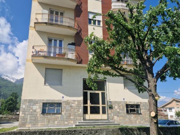 appartamento in vendita a Villar Focchiardo