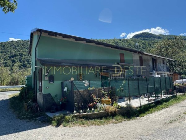 casa indipendente in vendita a Villar Focchiardo