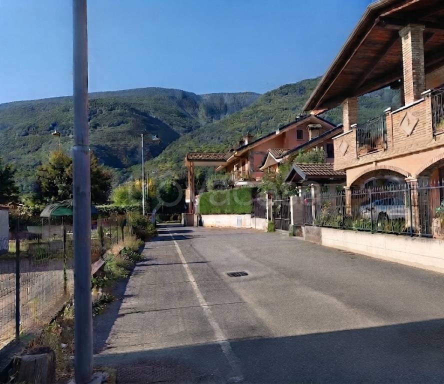 appartamento in vendita a Villar Focchiardo