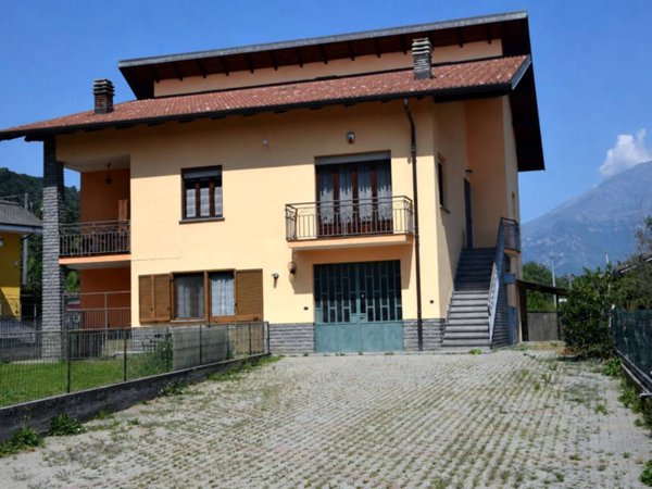 appartamento in vendita a Villar Focchiardo