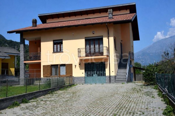 appartamento in vendita a Villar Focchiardo