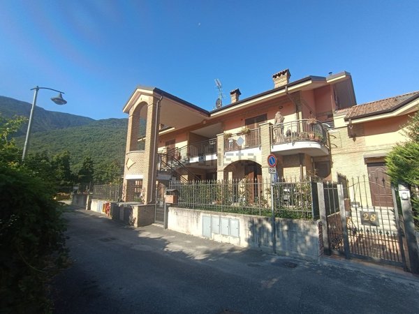 appartamento in vendita a Villar Focchiardo