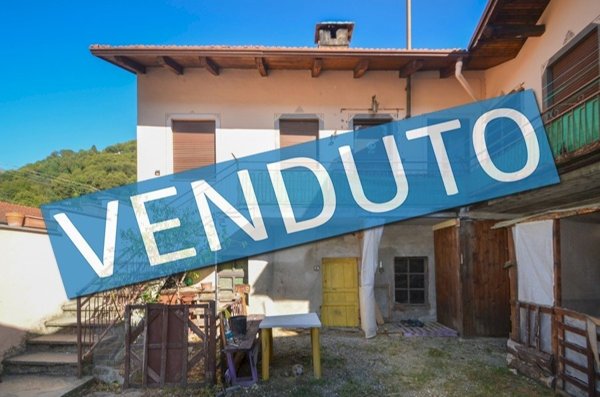 casa indipendente in vendita a Villar Pellice
