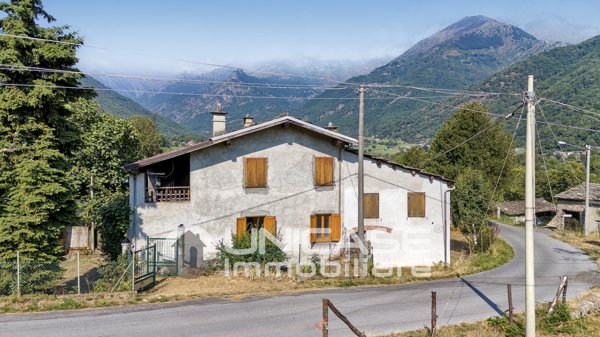 casa indipendente in vendita a Villar Pellice
