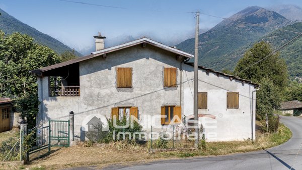 casa indipendente in vendita a Villar Pellice