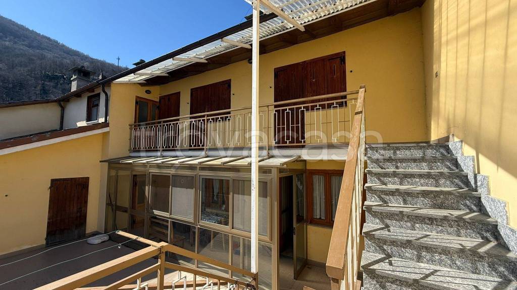 casa indipendente in vendita a Villar Pellice