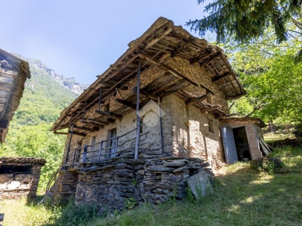 casa indipendente in vendita a Villar Pellice