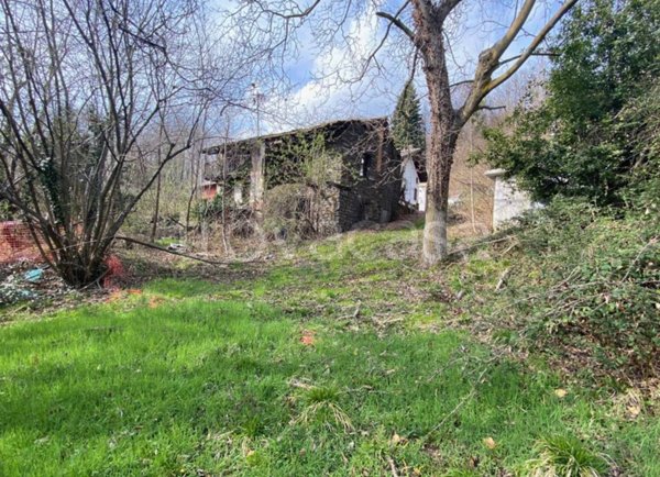 casale in vendita a Villar Perosa