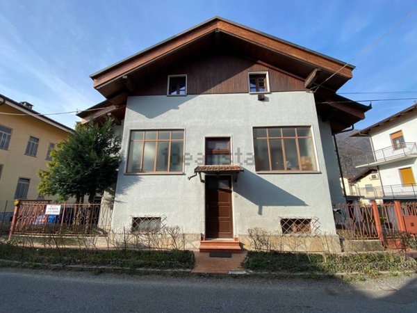 casa indipendente in vendita a Villar Perosa