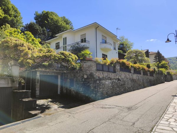 casa indipendente in vendita a Villar Perosa