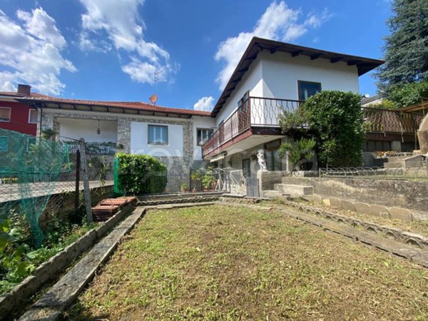 casa indipendente in vendita a Villar Perosa