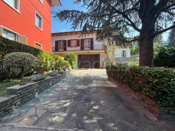 casa indipendente in vendita a Villar Perosa