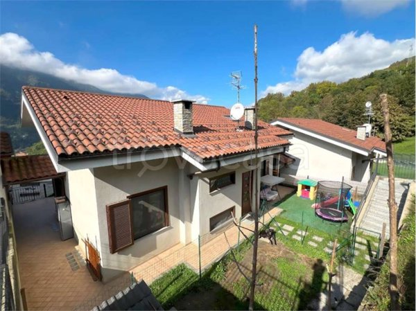 casa indipendente in vendita a Villar Perosa in zona Caserme