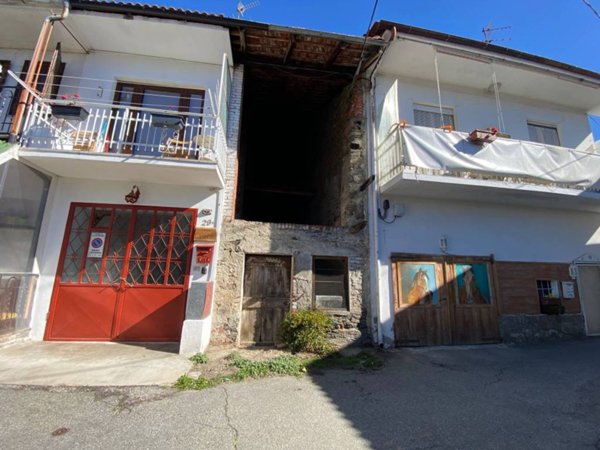locale commerciale in vendita a Villar Perosa