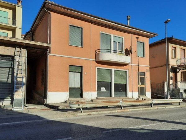 casa indipendente in vendita a Villar Perosa