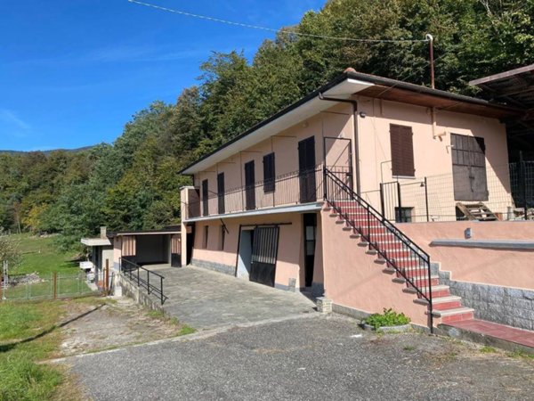 casa indipendente in vendita a Villar Perosa