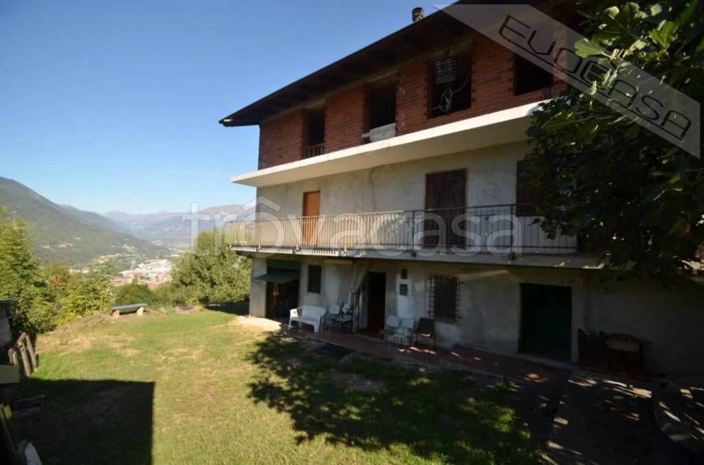casa indipendente in vendita a Villar Perosa
