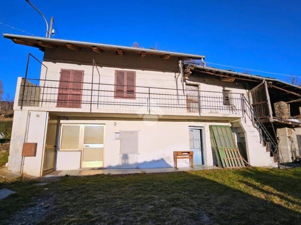 casa indipendente in vendita a Villar Perosa in zona Cavallari