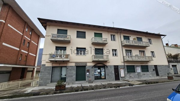 negozio in vendita a Villar Perosa