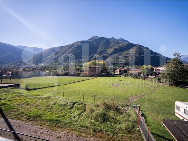 casa indipendente in vendita a Villar Perosa
