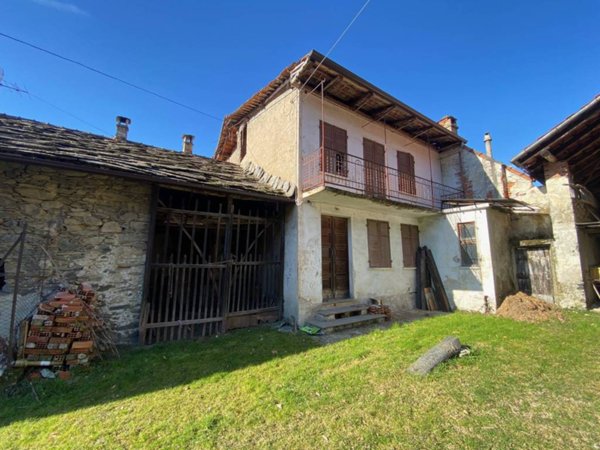 casa indipendente in vendita a Villar Perosa