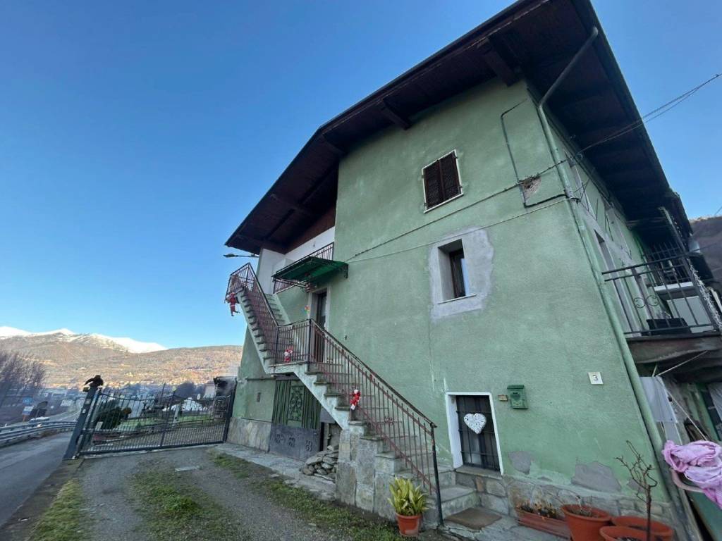 appartamento in vendita a Villar Perosa in zona Artero