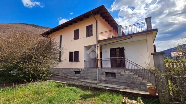 casa indipendente in vendita a Villar Perosa in zona Serre
