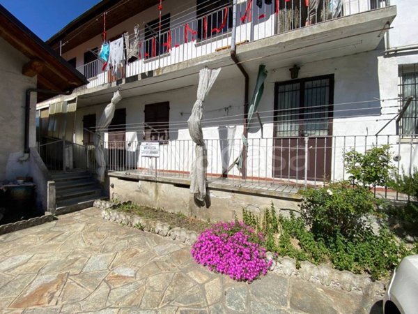appartamento in vendita a Villar Perosa in zona Ciardossina