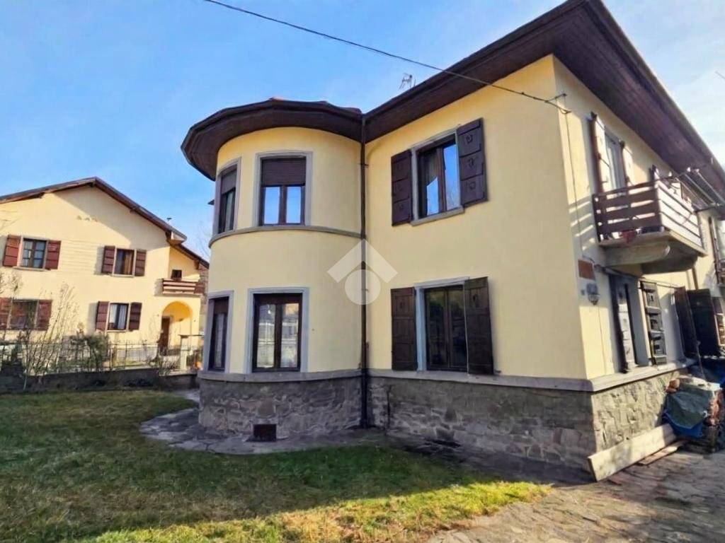 appartamento in vendita a Villar Perosa in zona Serre