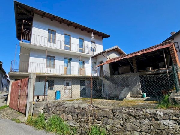 casa indipendente in vendita a Villar Perosa in zona Serre