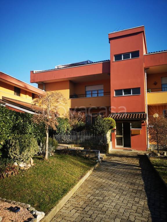 appartamento in vendita a Villastellone