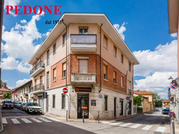 negozio in vendita a Villastellone