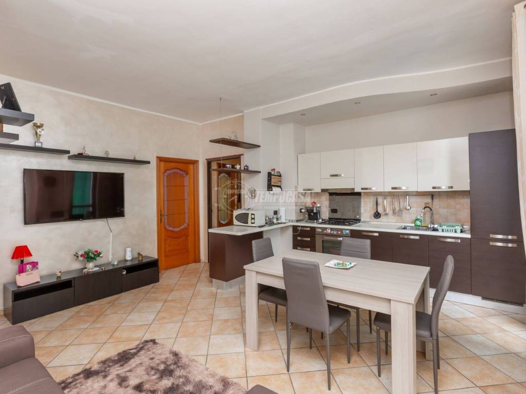 appartamento in vendita a Villastellone