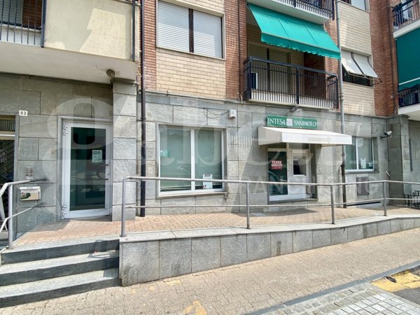 locale commerciale in vendita a Villastellone