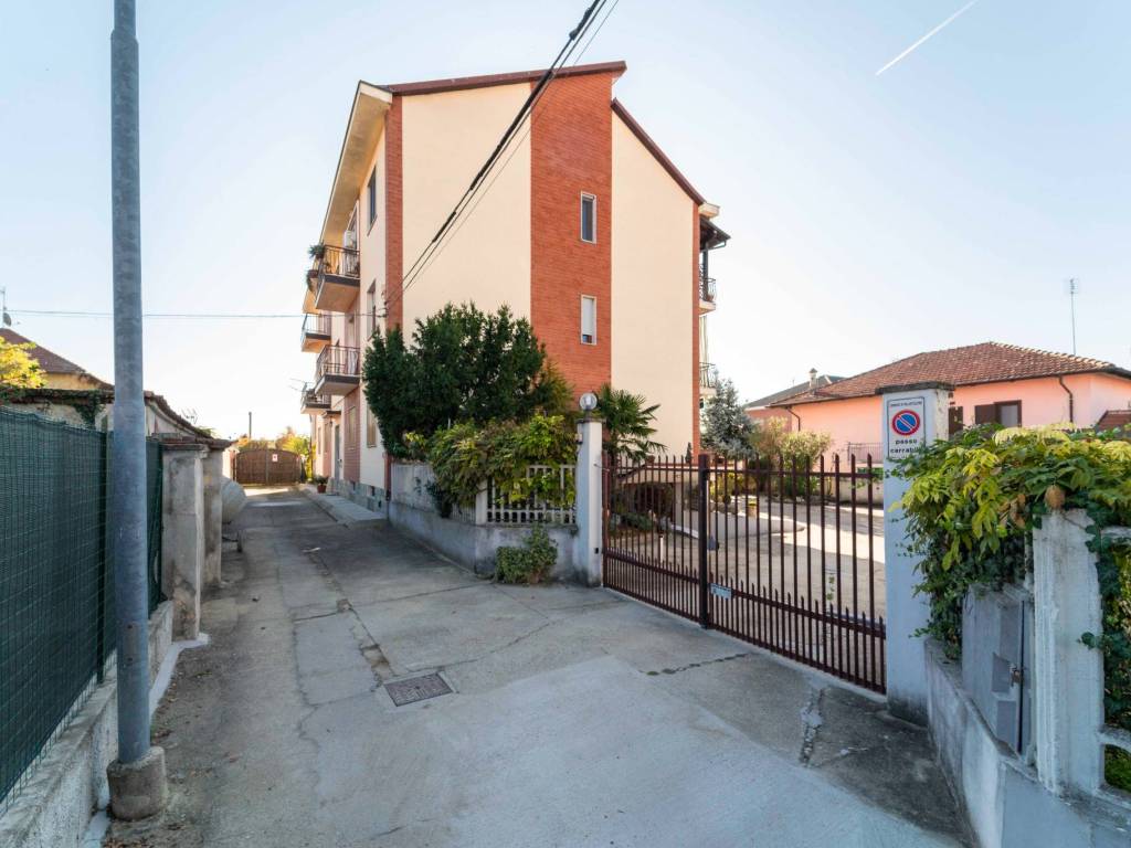 appartamento in vendita a Villastellone