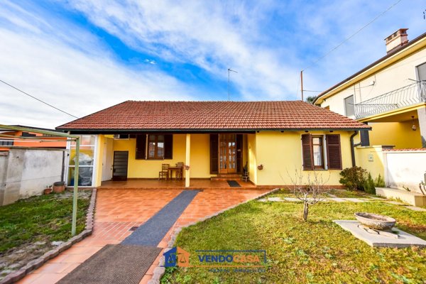 casa indipendente in vendita a Villastellone