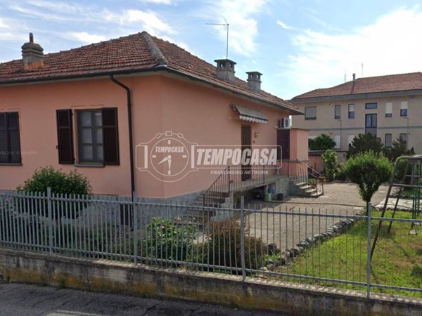 casa indipendente in vendita a Villastellone