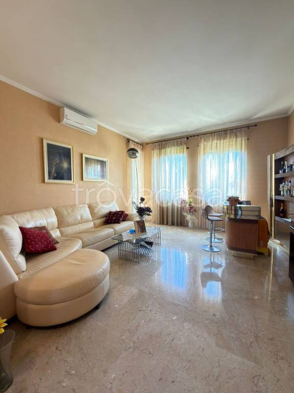 appartamento in vendita a Villastellone