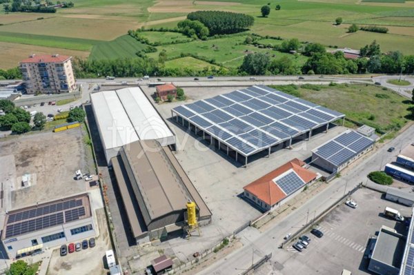 locale commerciale in vendita a Villastellone
