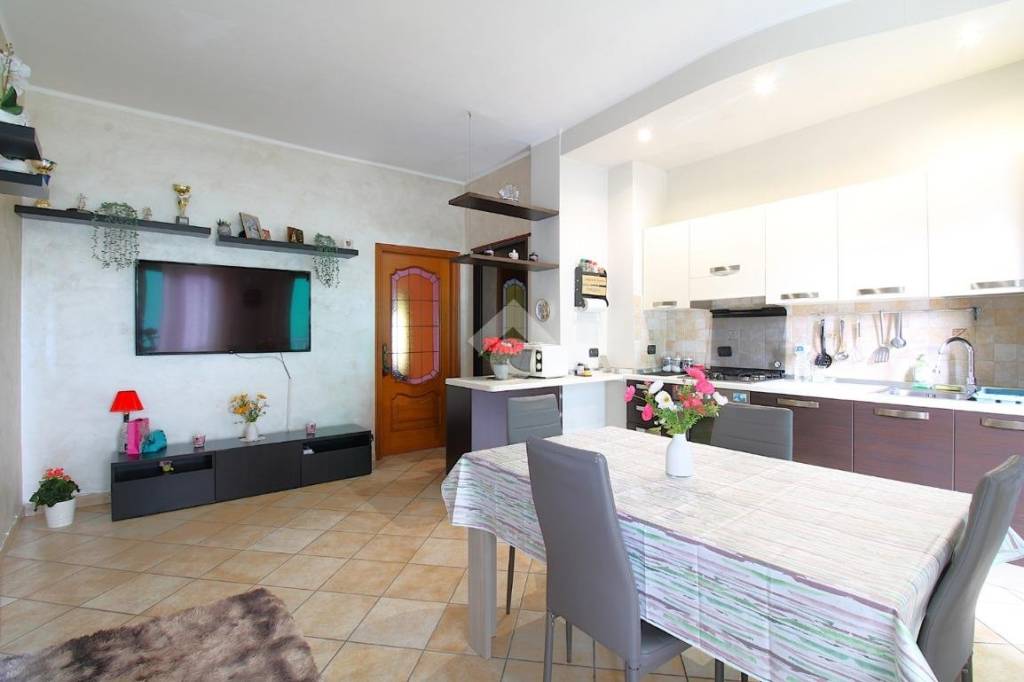 appartamento in vendita a Villastellone