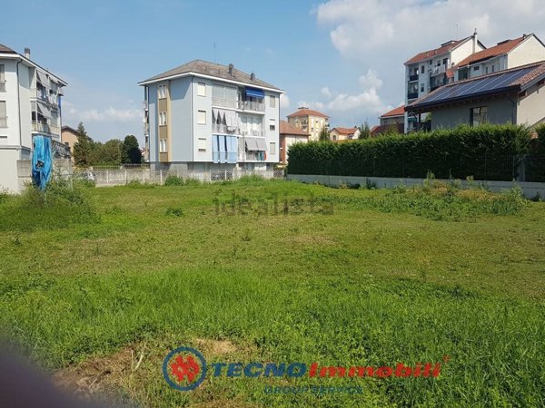terreno edificabile in vendita a Villastellone