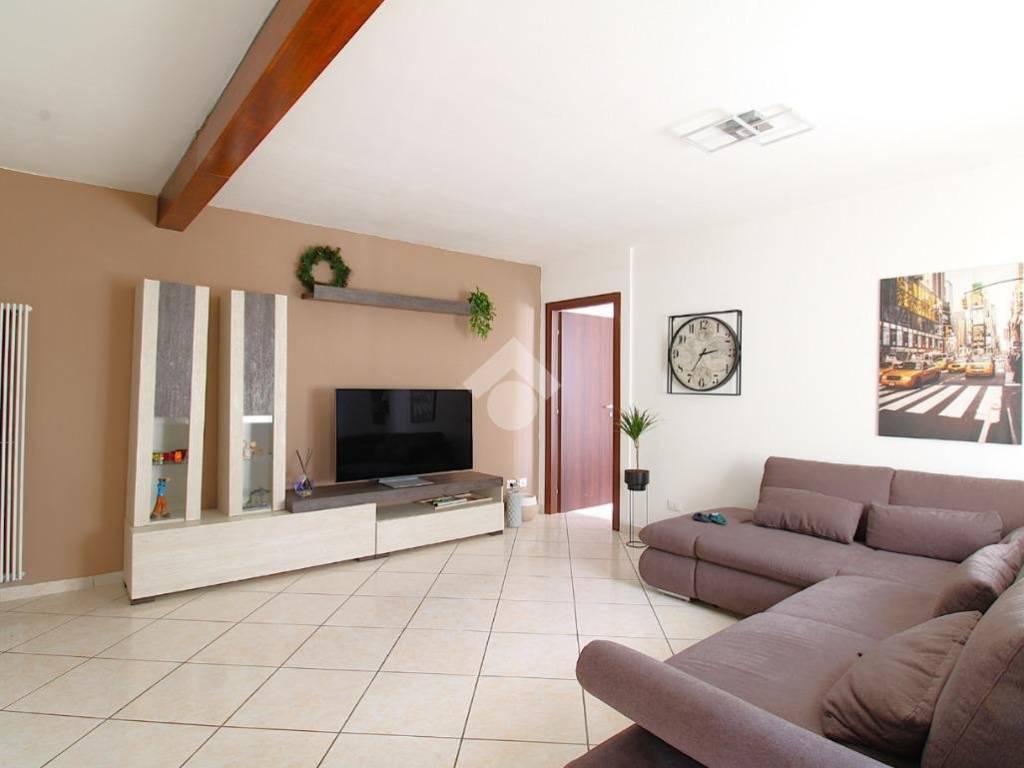 appartamento in vendita a Villastellone