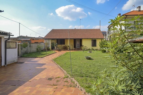 casa indipendente in vendita a Villastellone