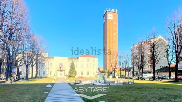 negozio in vendita a Vinovo