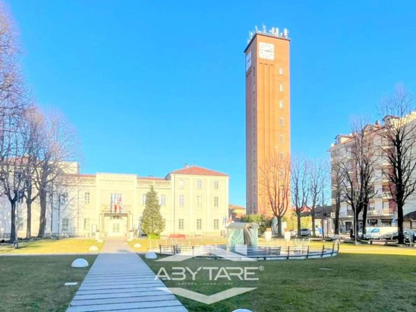negozio in vendita a Vinovo
