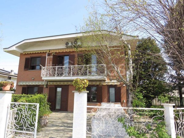 casa indipendente in vendita a Vinovo