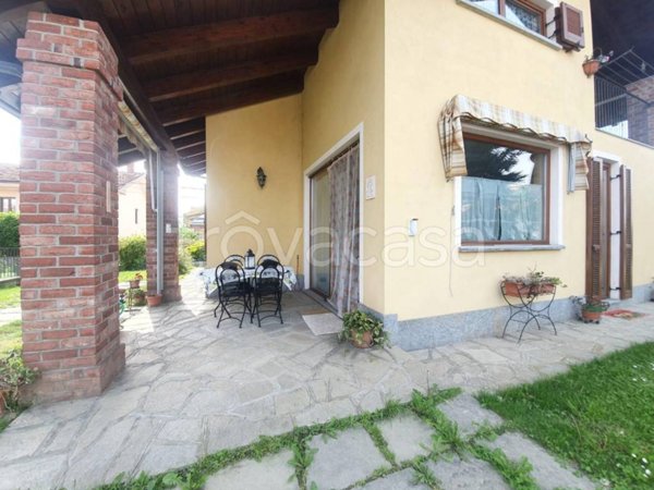 casa indipendente in vendita a Vinovo in zona Tetti Rosa