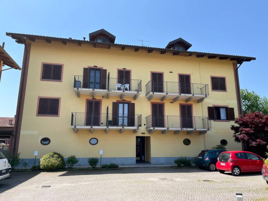 appartamento in vendita a Vinovo in zona Tetti Rosa