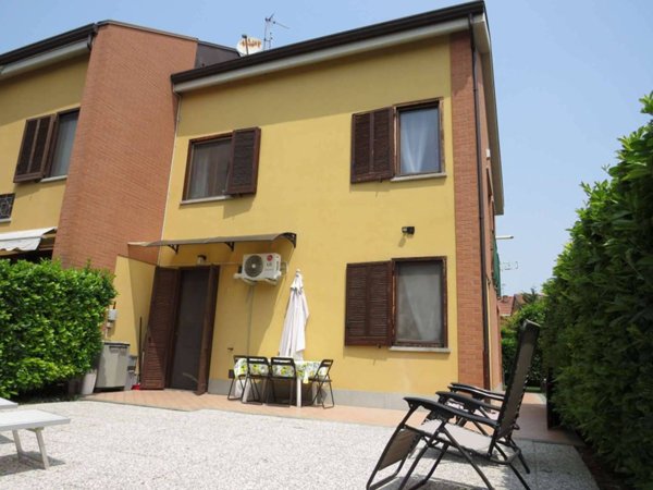 casa indipendente in vendita a Vinovo in zona Tetti Rosa
